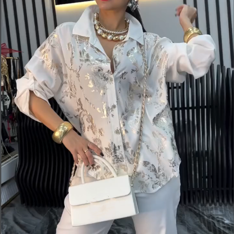 Camicia Oversize Satinata | Stampa Floreale | Elegante & Versatile